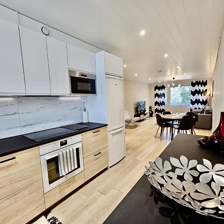 Elegant Apartment With Sauna In The Center Рованіемі Екстер'єр фото